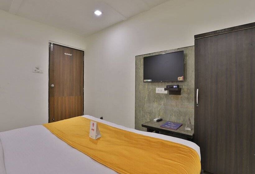 Fotos del hotel Oyo 9591 Hotel Neel Kamal:  2