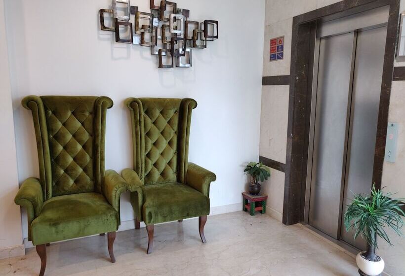 Fotos del hotel Maple Grand:  2