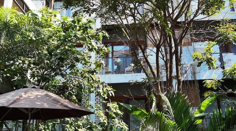 Fotos del hotel Sarina Boutique:  8