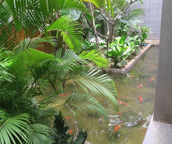 Fotos del hotel Sarina Boutique:  16