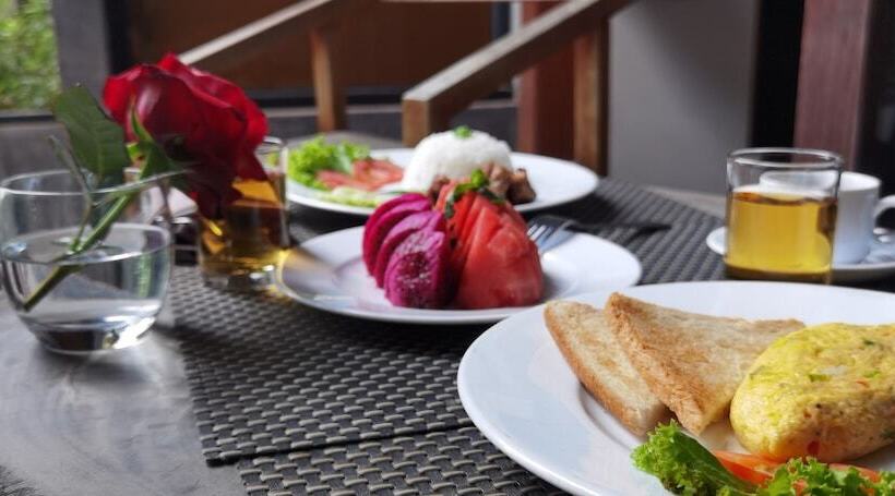 Fotos del hotel Sarina Boutique:  23