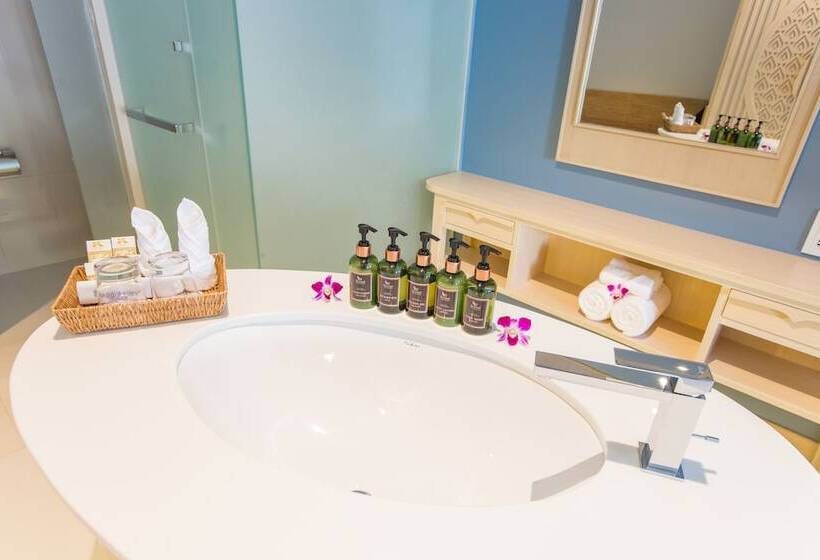 Fotos del hotel Beyond Patong  Sha Extra Plus:  25