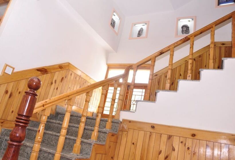 Fotos del hotel Kings Land:  12