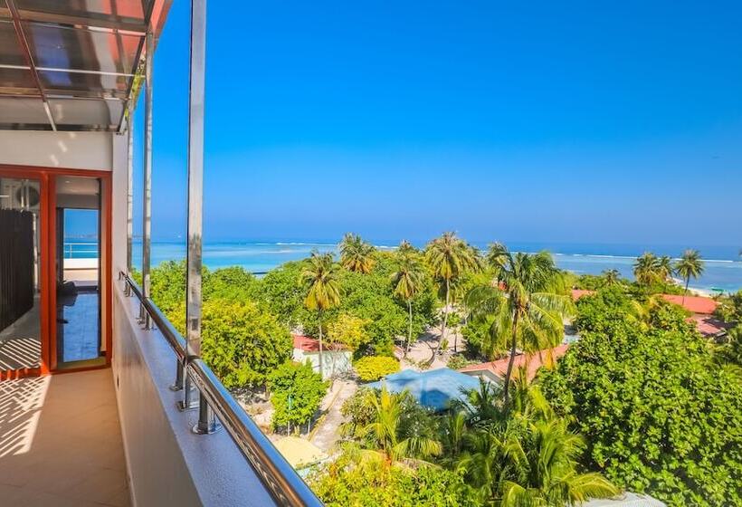 Fotos del hotel Triton Beach Hotel & Spa:  4