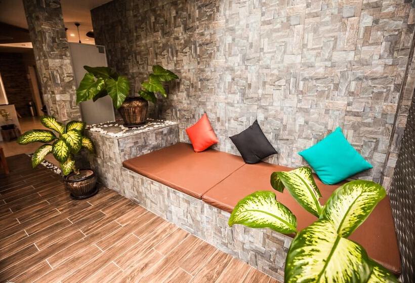 Fotos del hotel Triton Beach Hotel & Spa:  5