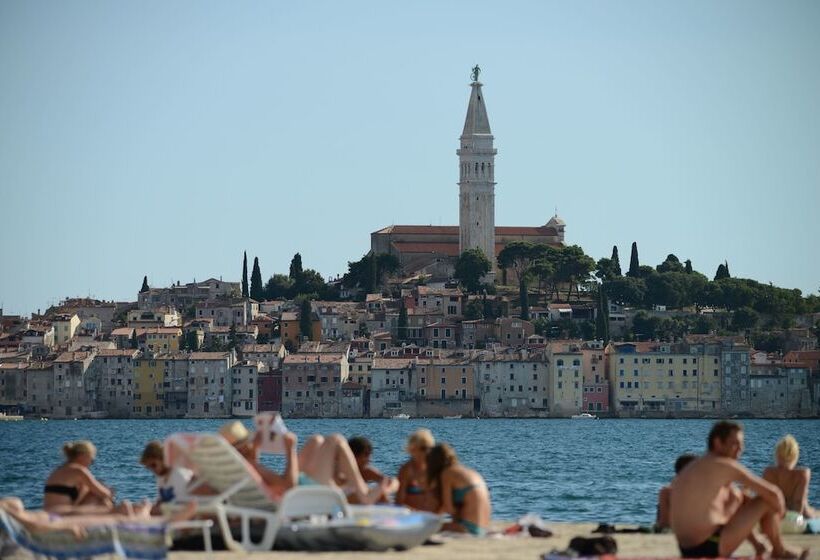 Fotos del hotel Mediteran Kamp Mobile Homes In Camping Porton Biondi:  10