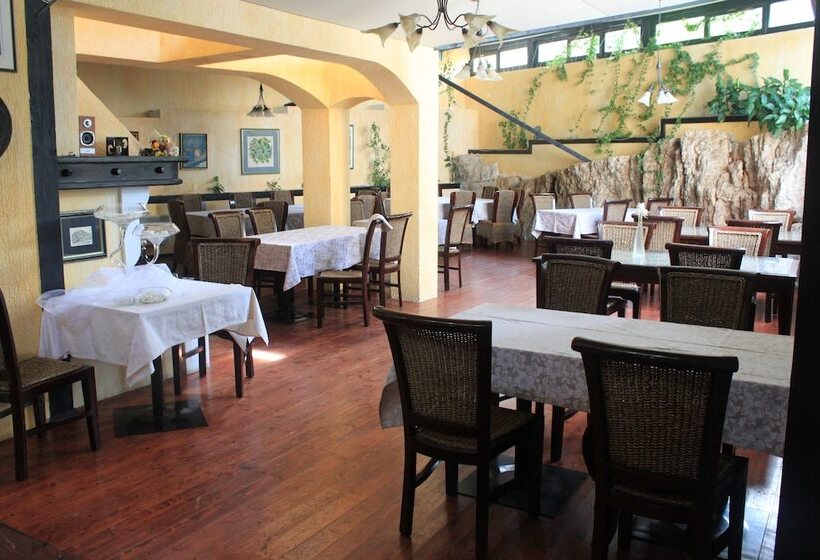 Fotos del hotel Mediteran Kamp Mobile Homes In Camping Porton Biondi:  2