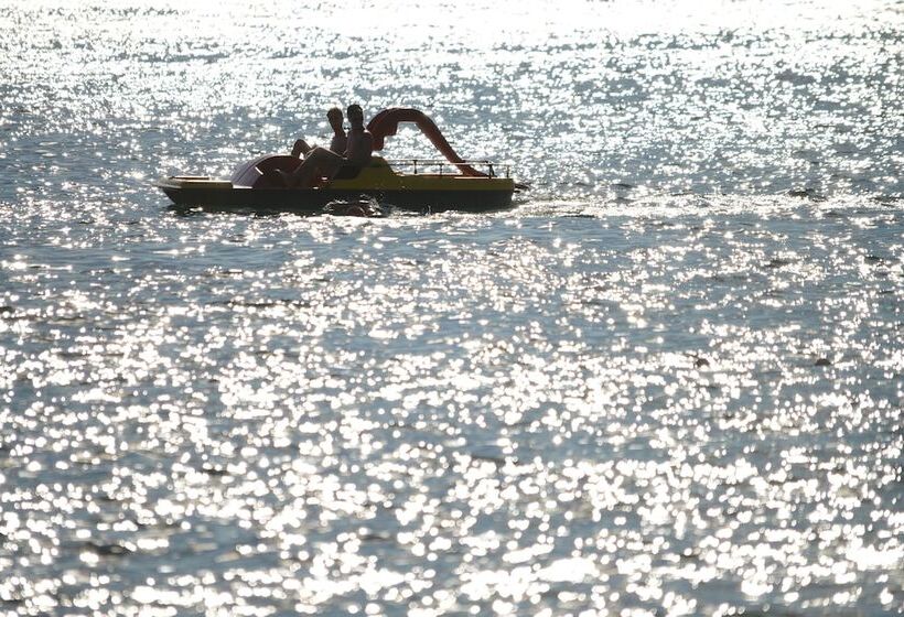 Fotos del hotel Mediteran Kamp Mobile Homes In Camping Porton Biondi:  5