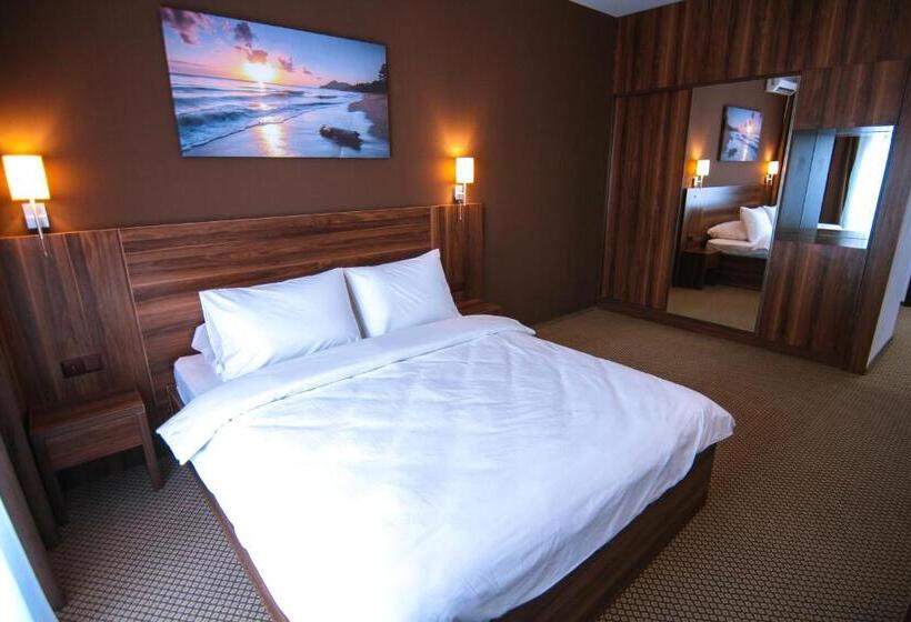 Fotos del hotel Sky Inn  Batumi:  6