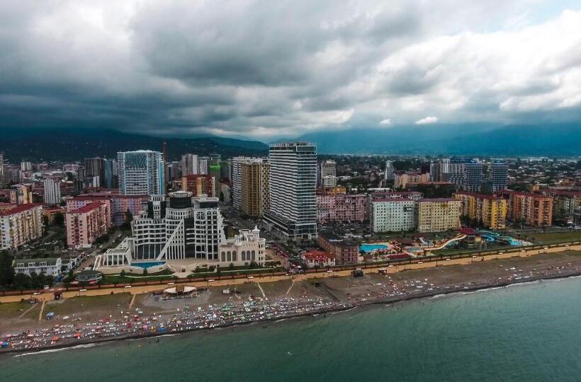 Fotos del hotel Sky Inn  Batumi:  9
