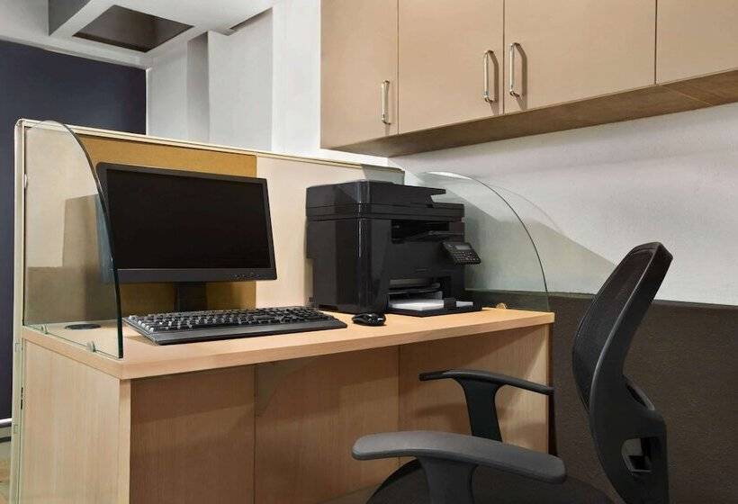 Fotos del hotel Days Suites Bengaluru Whitefield:  15