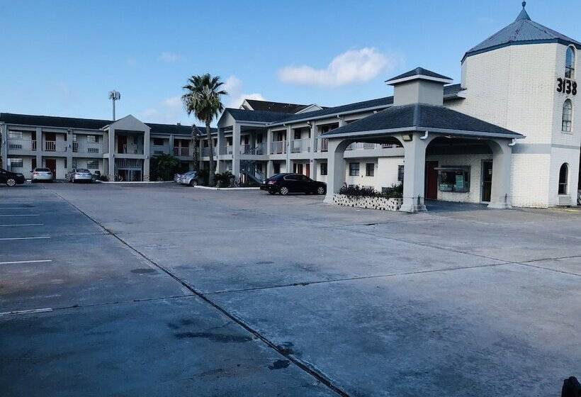 Econo Lodge  Near Houston Medical Centernrg Park
