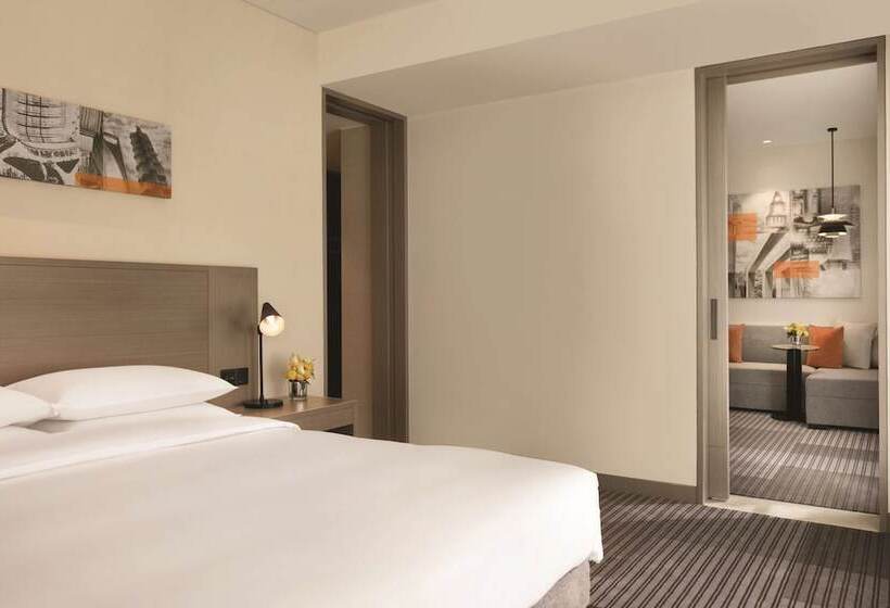 Hyatt Place Shanghai Tianshan Plaza