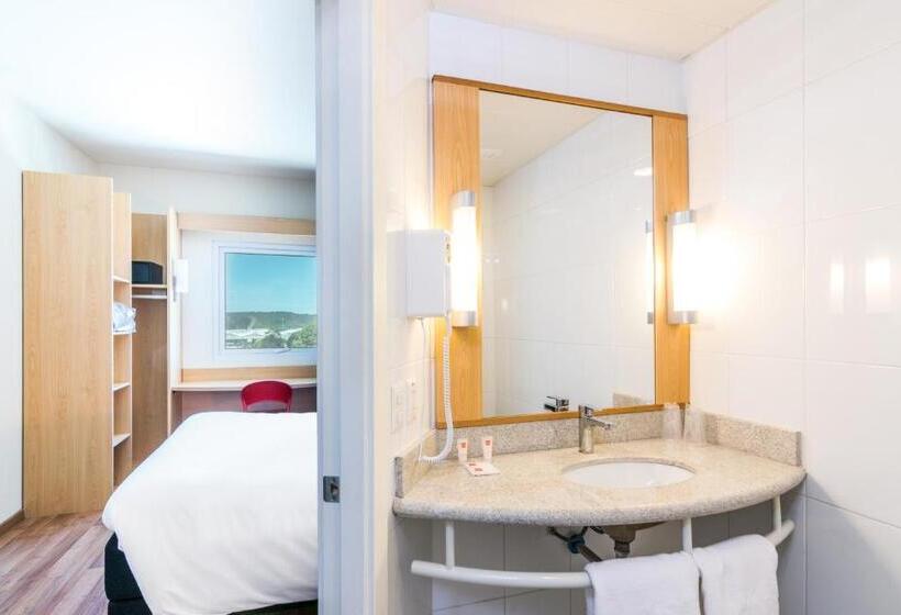 Fotos del hotel Ibis Puerto Montt:  19