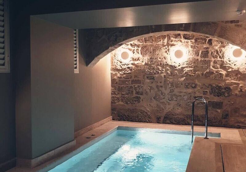 Fotos del hotel Palais Le Brun:  4