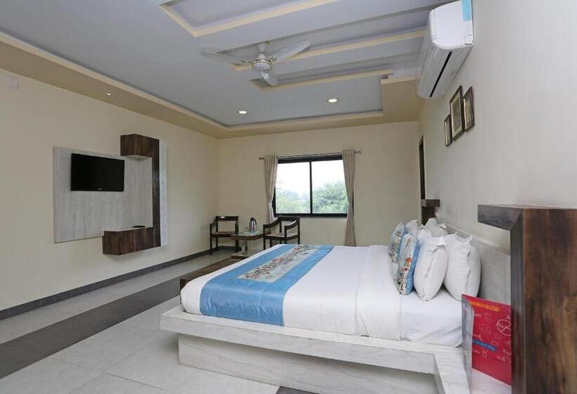 Fotos del hotel Collection O 9204  Anant Palace:  2