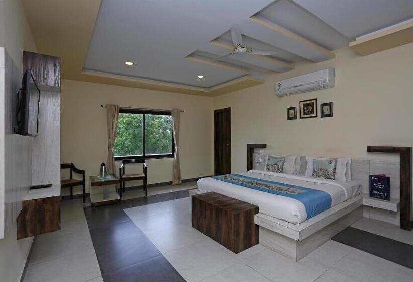 Fotos del hotel Collection O 9204  Anant Palace:  8