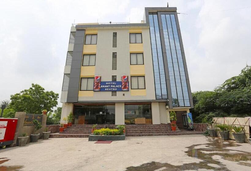 Fotos del hotel Collection O 9204  Anant Palace:  7