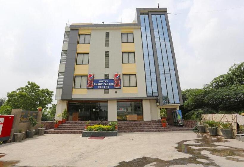 Fotos del hotel Collection O 9204  Anant Palace:  4