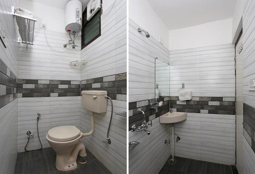 Fotos del hotel Collection O 9204  Anant Palace:  6