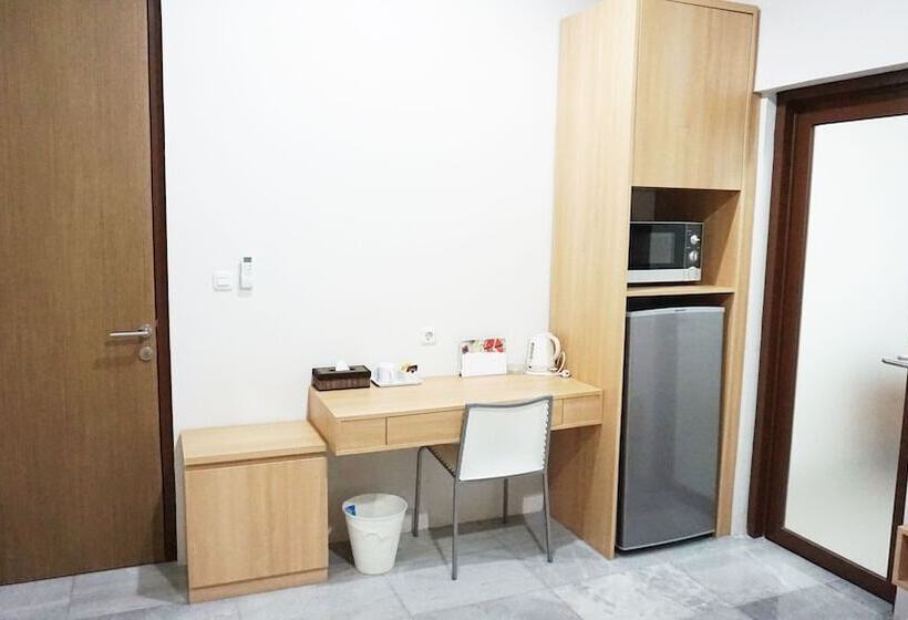 Fotos del hotel Urooms Senopati:  11