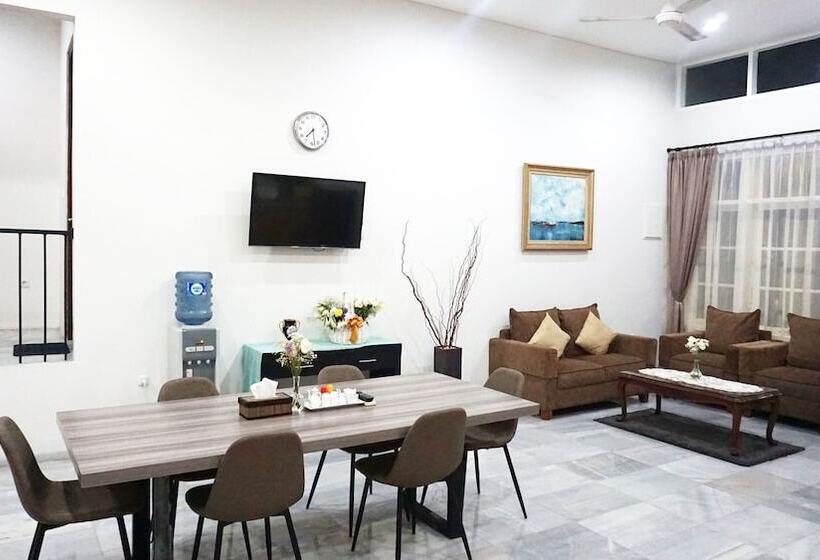 Fotos del hotel Urooms Senopati:  14