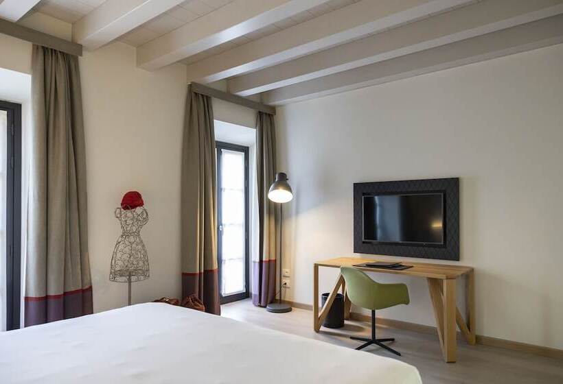 Fotos del hotel Savona 18 Suites:  16