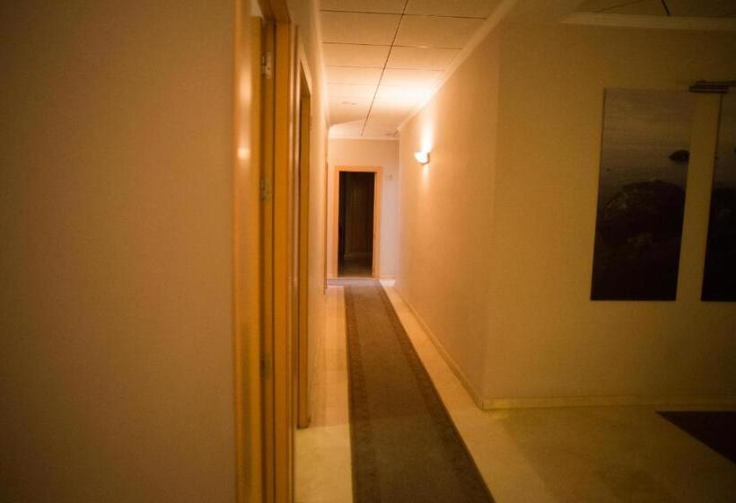 Fotos del hotel Hostal Don Julio:  8