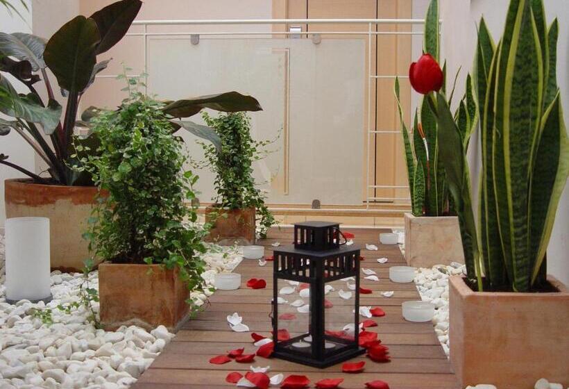 Fotos del hotel Hostal Don Julio:  5