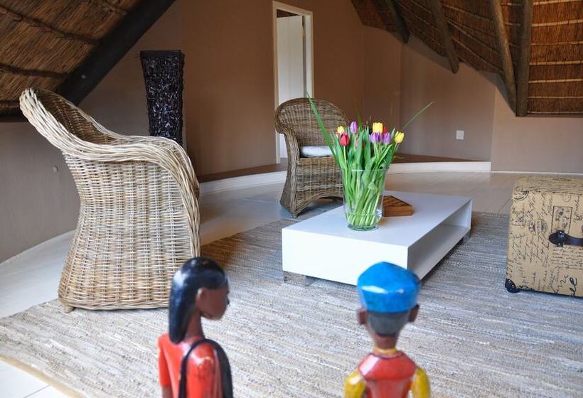 Fotos del hotel Alphabed:  5