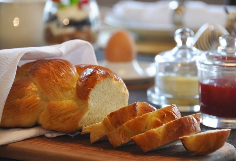 Fotos del hotel Alphabed:  3