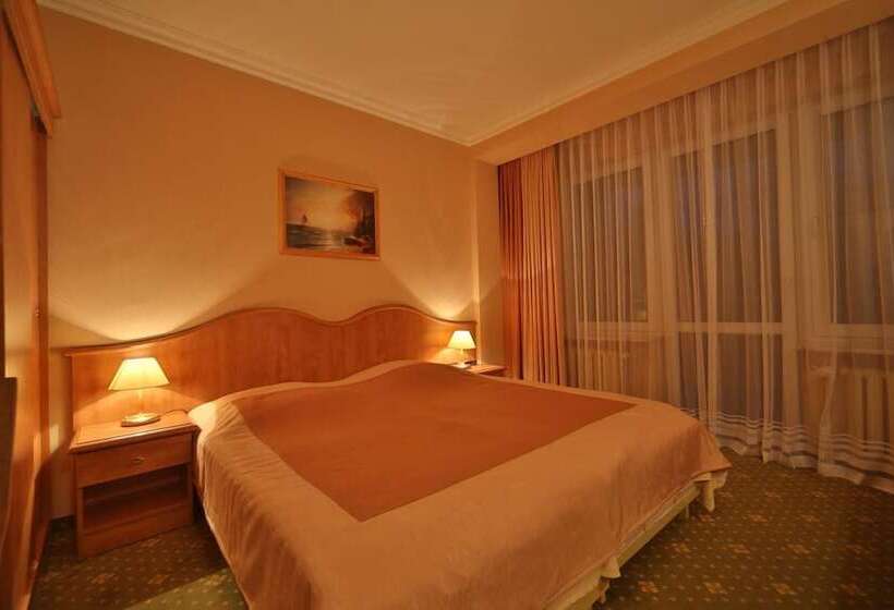 Fotos del hotel Polaris Iii:  10