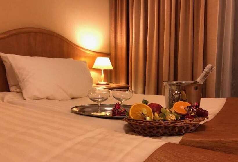 Fotos del hotel Polaris Iii:  16