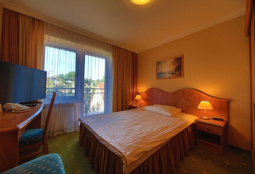 Fotos del hotel Polaris Iii:  6