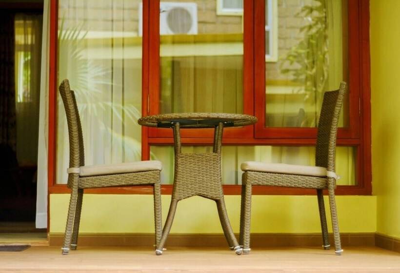 Fotos del hotel Esella Country:  5