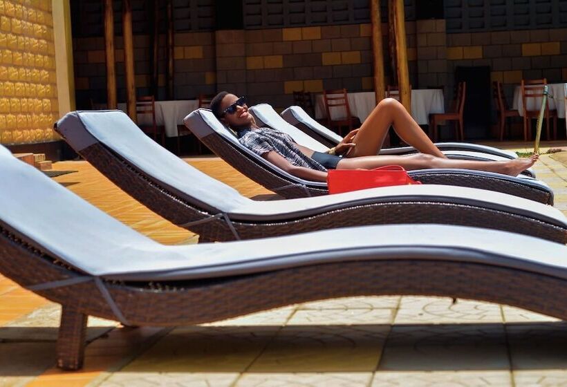 Fotos del hotel Esella Country:  13