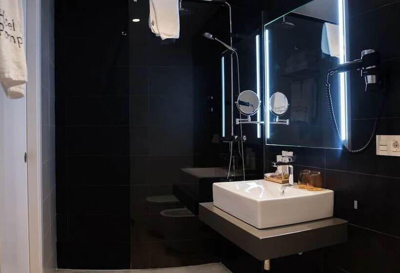 Fotos del hotel Pompaelo Urban Spa:  12