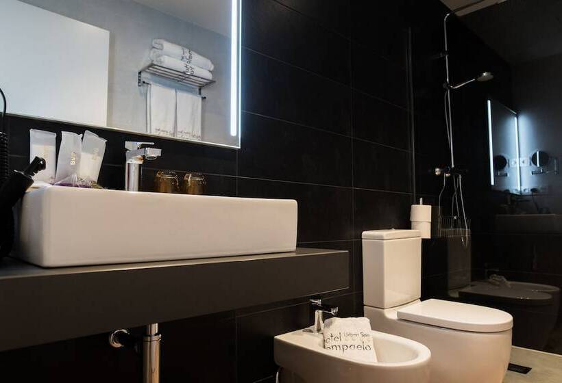 Fotos del hotel Pompaelo Urban Spa:  9