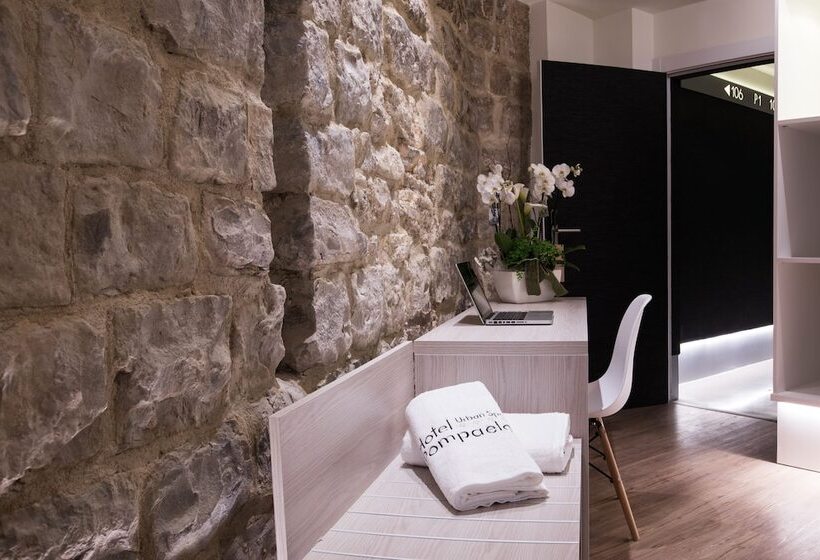 Fotos del hotel Pompaelo Urban Spa:  3