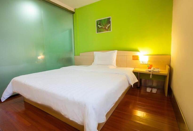 Fotos del hotel 7days Inn Guangzhou Panyu Shiqiao:  15
