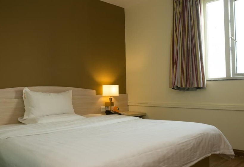 Fotos del hotel 7days Inn Guangzhou Panyu Shiqiao:  14