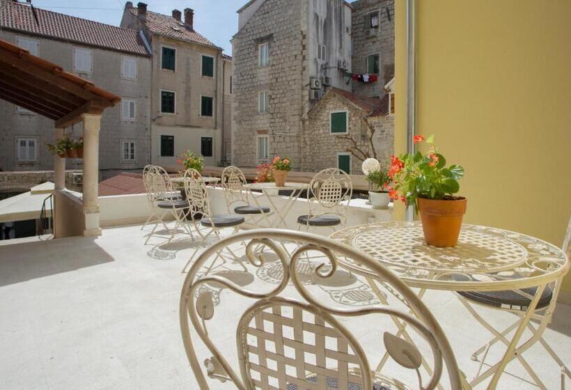 Fotos del hotel Aspalathos Residence:  4