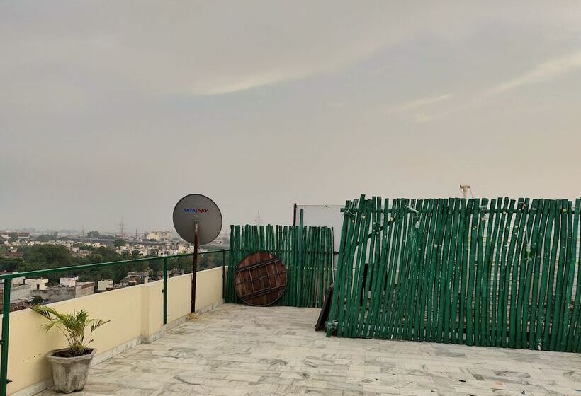 Fotos del hotel Sallow Royal Suites:  11