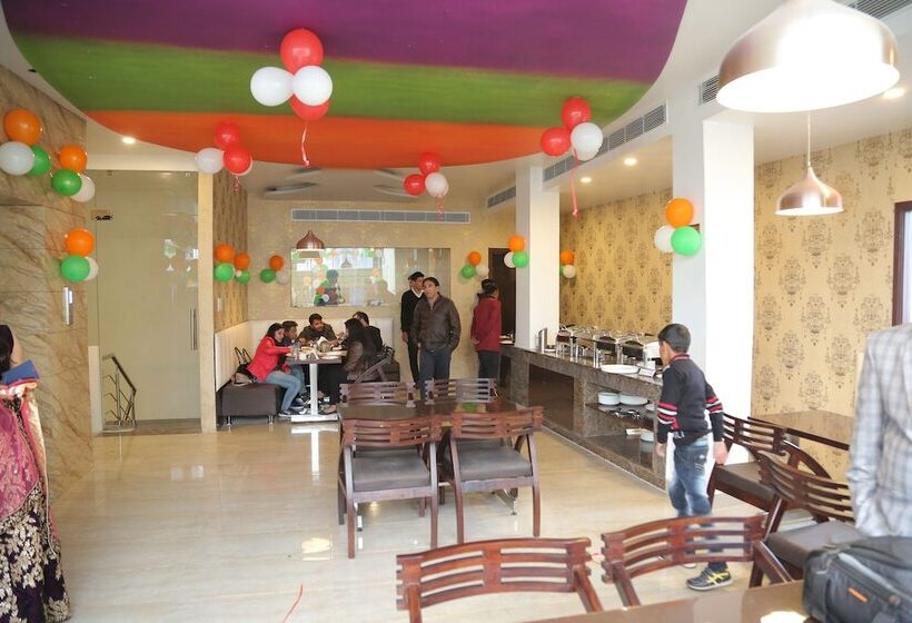 Fotos del hotel Sallow Royal Suites:  5