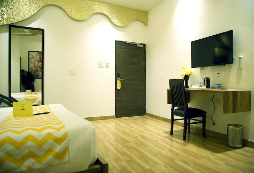 Fotos del hotel Sallow Royal Suites:  14