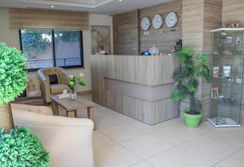 Fotos del hotel Almond Hotel Apartments:  4