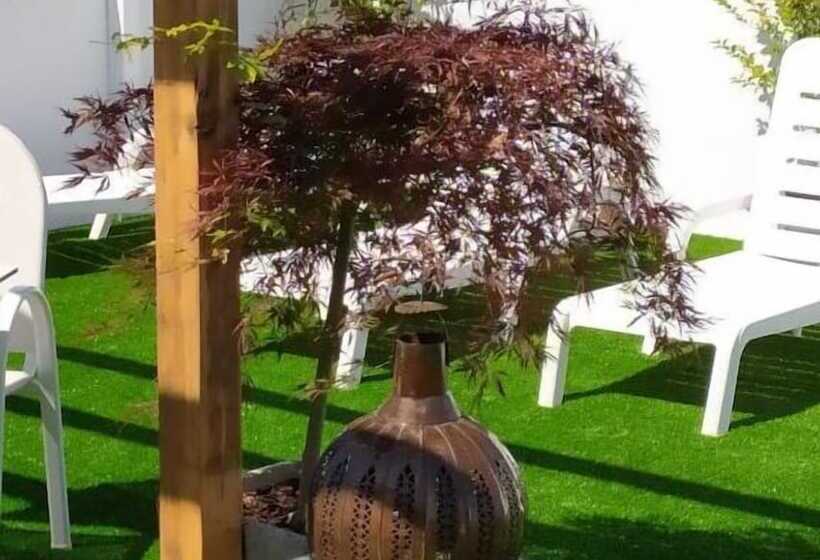 Fotos del hotel Kristalex Pet Family:  14