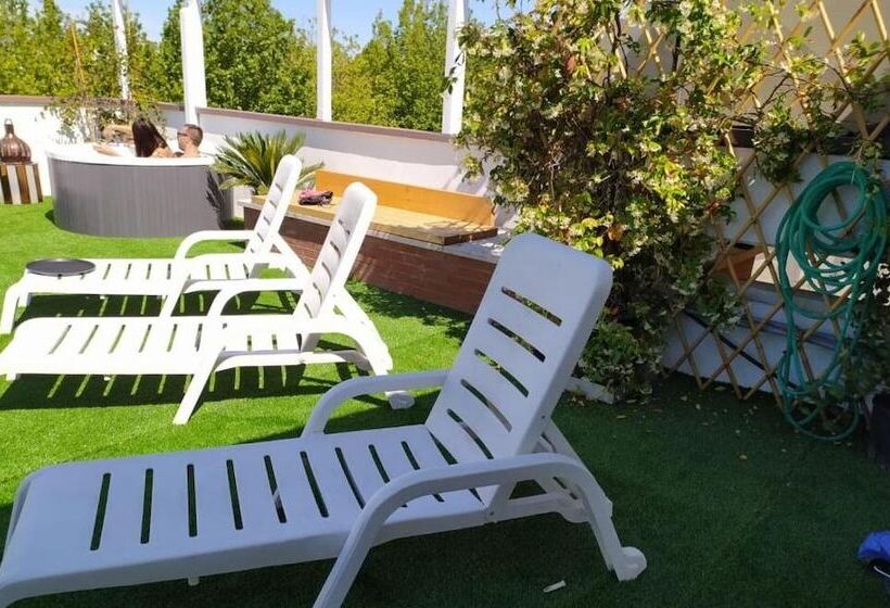 Fotos del hotel Kristalex Pet Family:  11