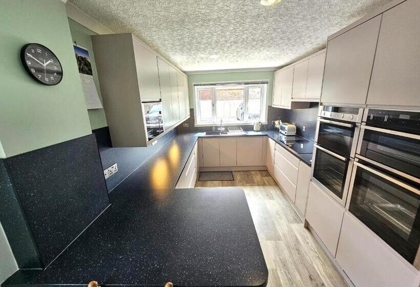 Fotos del hotel Abermar Guest House:  25