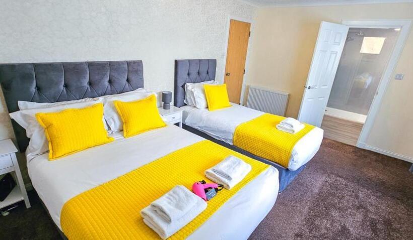 Fotos del hotel Abermar Guest House:  13